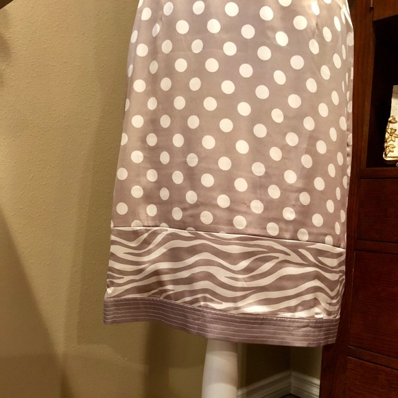 🆕 BCBG Taupe Polka Dot and Print Dress - Picture 6 of 6